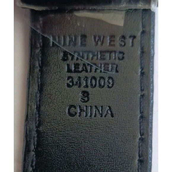 Nine West Reversible Belt Womens Size Small Snake Skin Faux Leather New - Picture 7 of 11